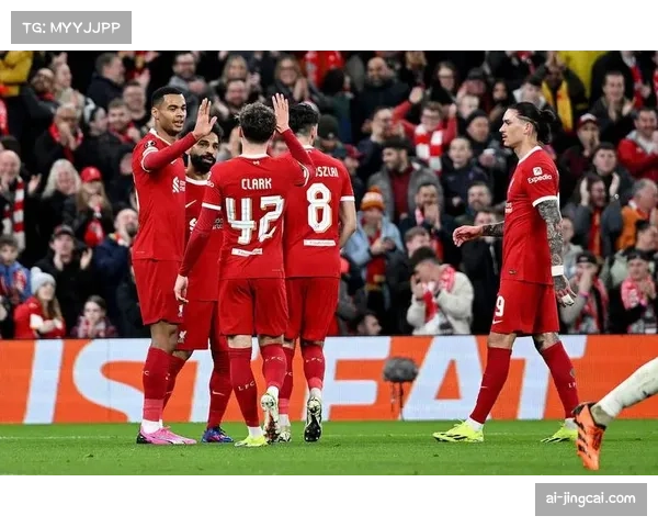 欧联杯焦点战：勒沃库森客场挑战费内巴切，中场核心复出助力争胜